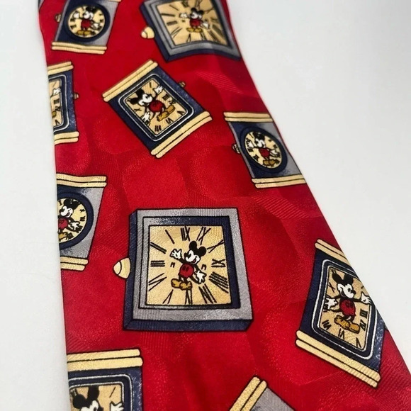 Mickey Mouse Atlas Design Disney Time/Watch Tie - Picture 3 of 8